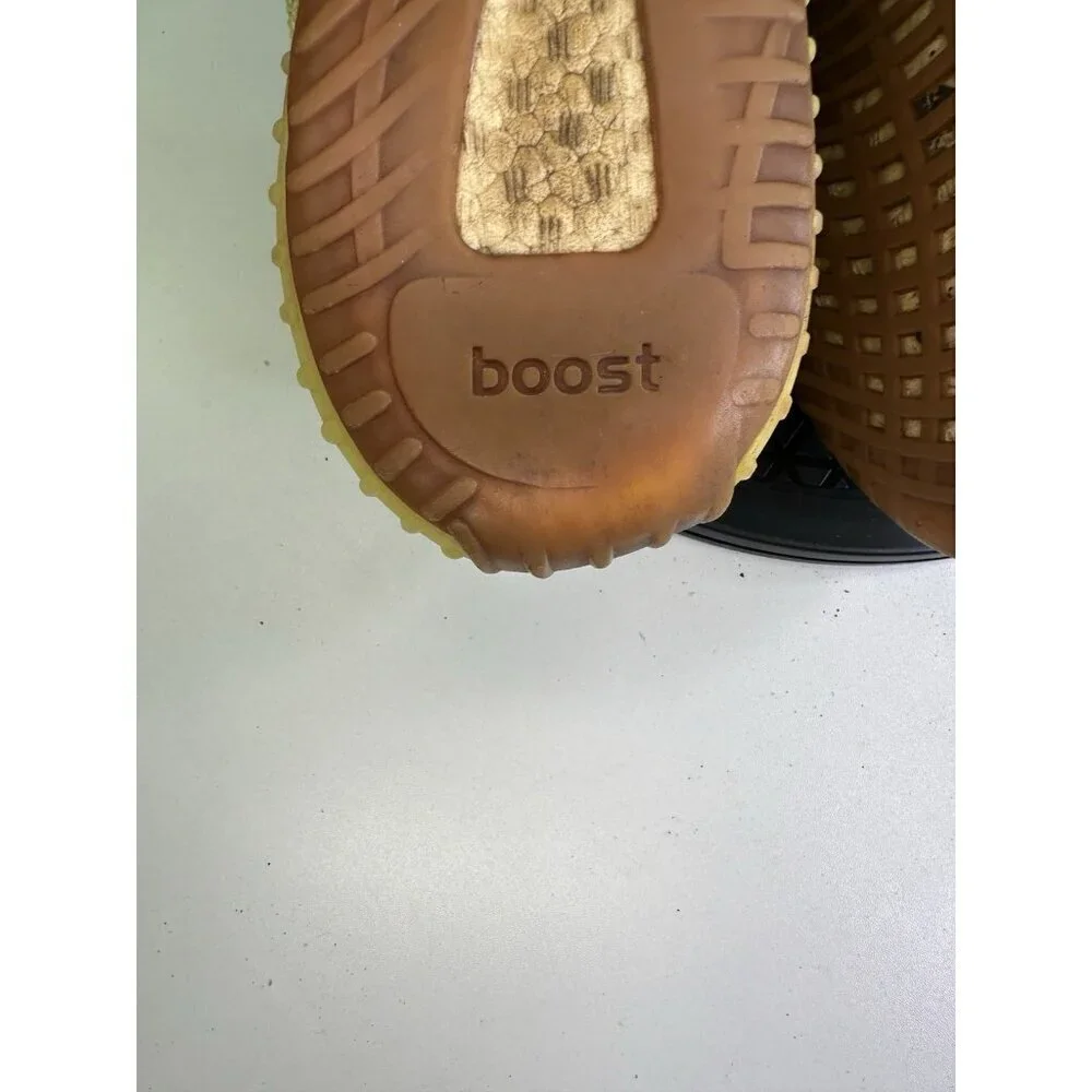 Adidas Yeezy Boost 350 V2 Low Semi Frozen Yellow Size 11 B143